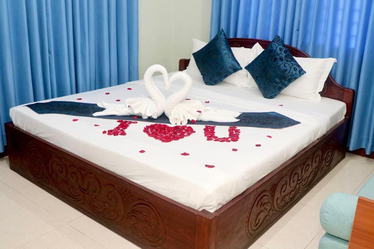 Khemra I Guesthouse 캄폿 외부 사진
