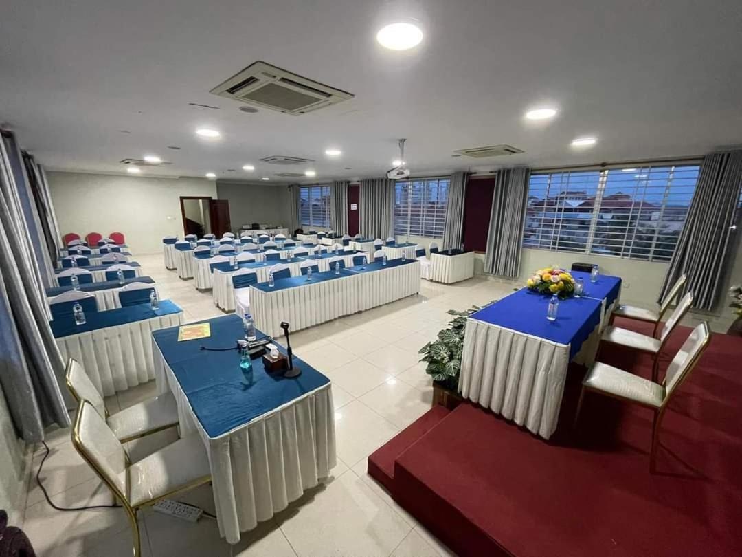 Khemra I Guesthouse 캄폿 외부 사진