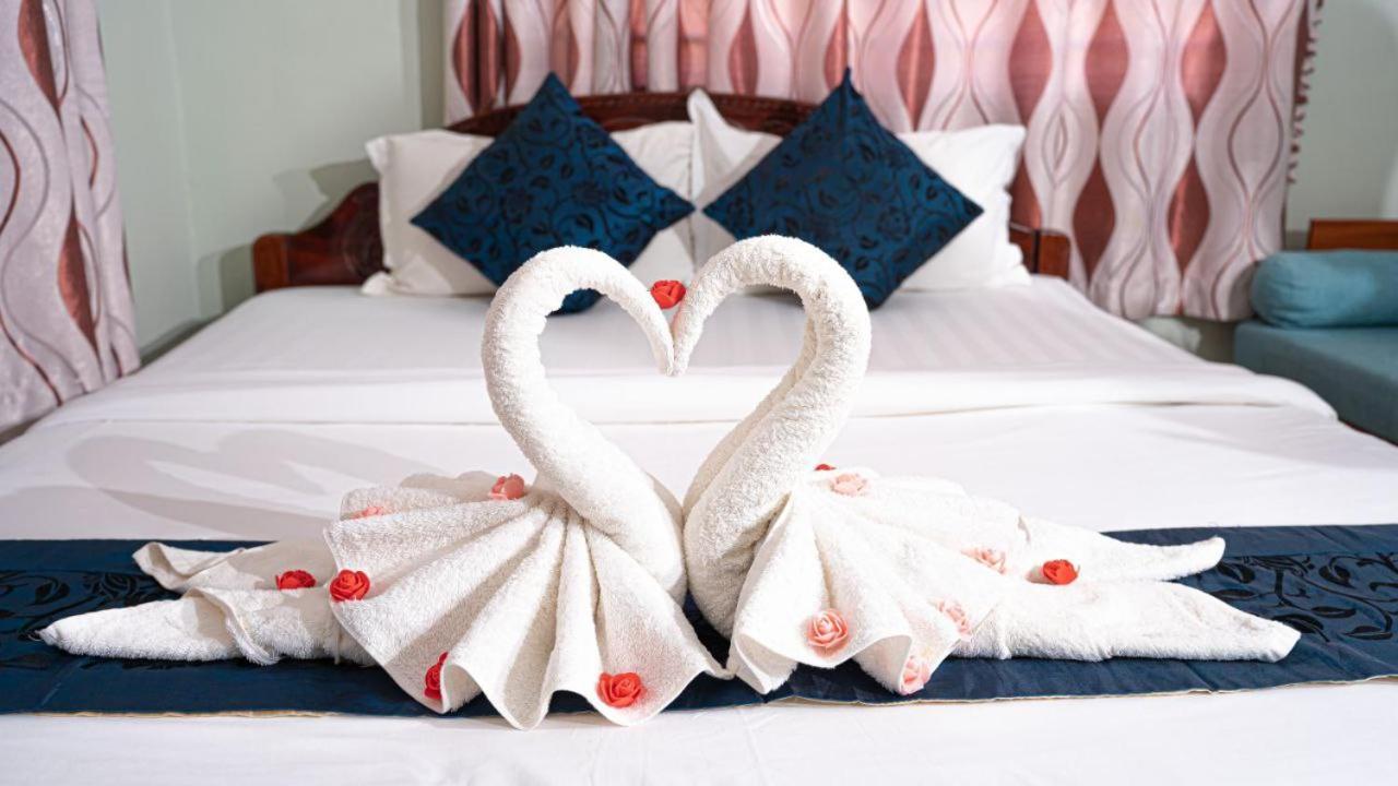 Khemra I Guesthouse 캄폿 외부 사진