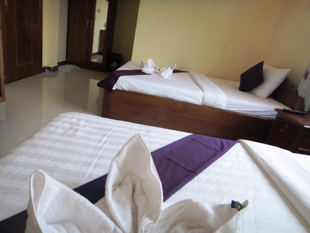 Khemra I Guesthouse 캄폿 객실 사진