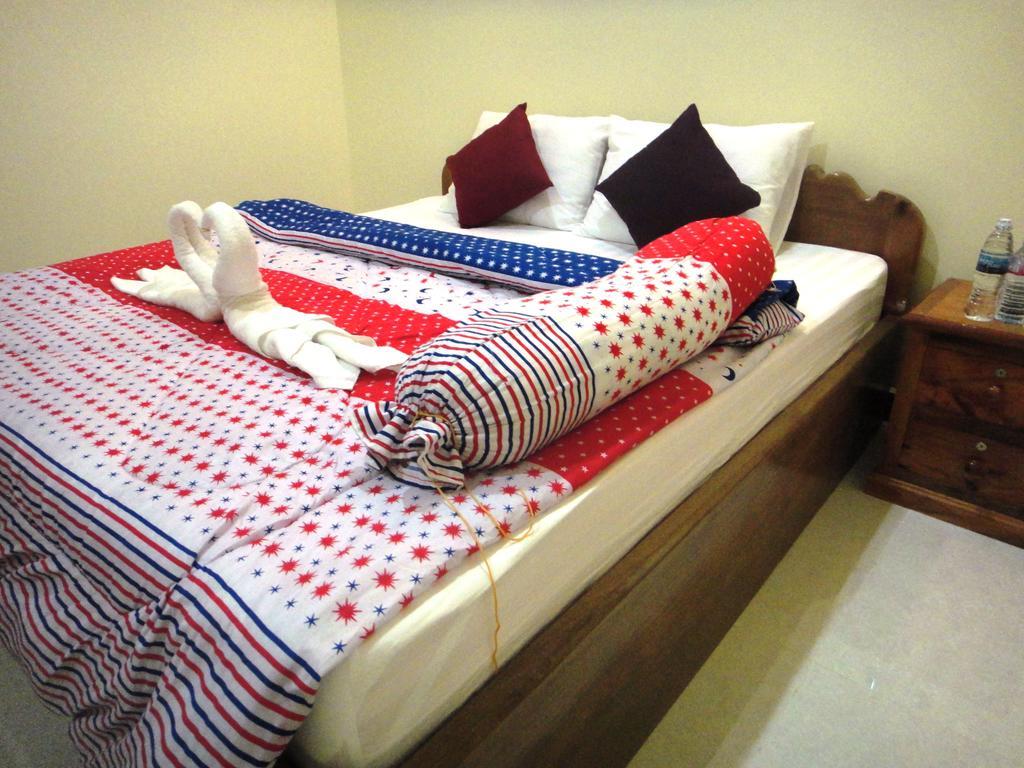 Khemra I Guesthouse 캄폿 객실 사진
