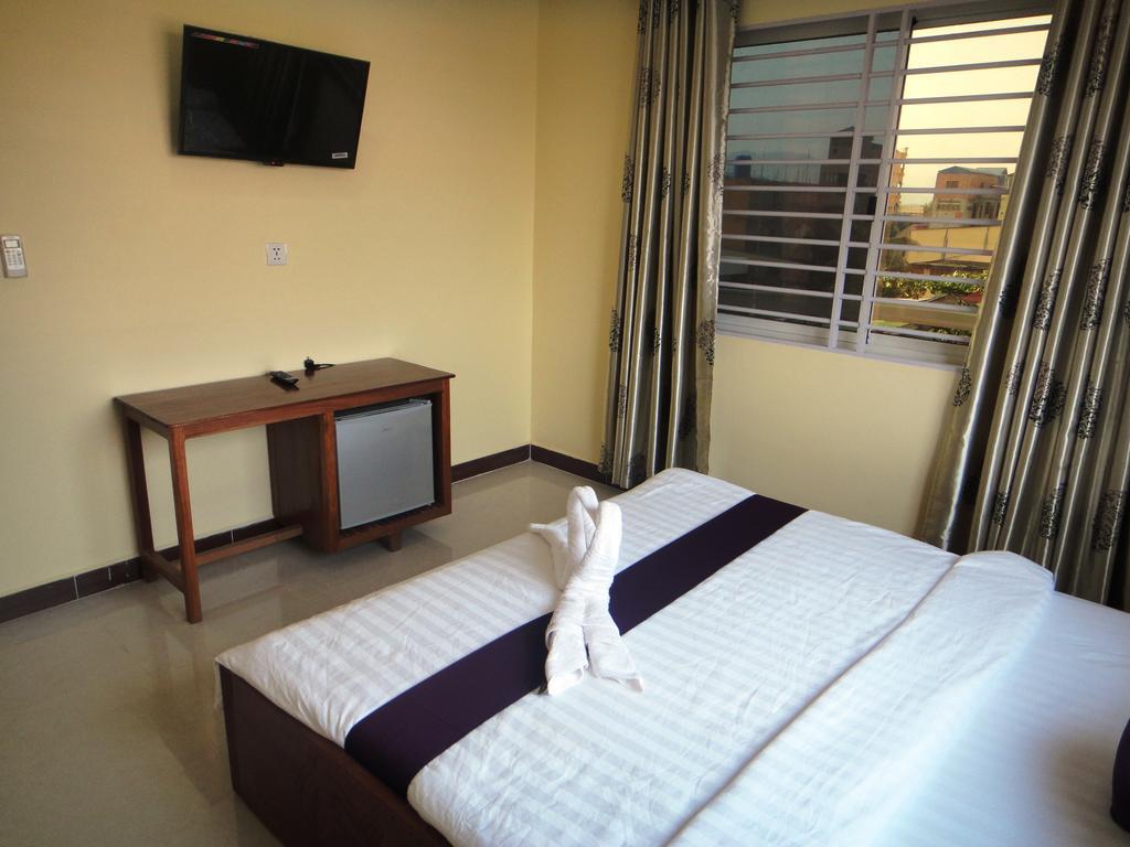 Khemra I Guesthouse 캄폿 객실 사진